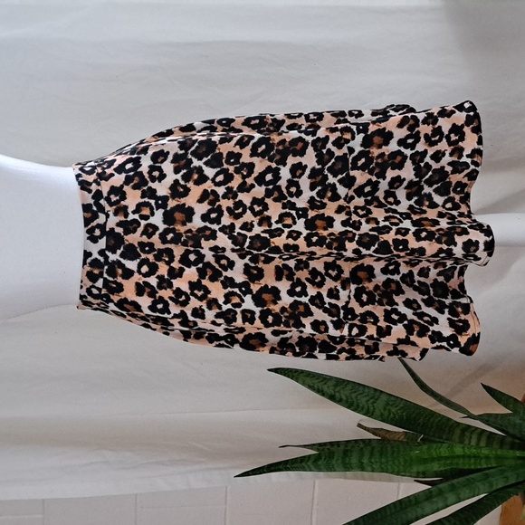 H&M leopard print swingy midi circle skirt sz0-2 - Picture 1 of 13